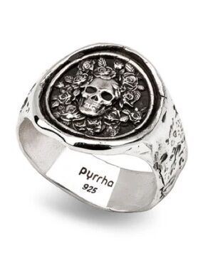 Pyrrha Silver Live Every Moment Signet Ring 9